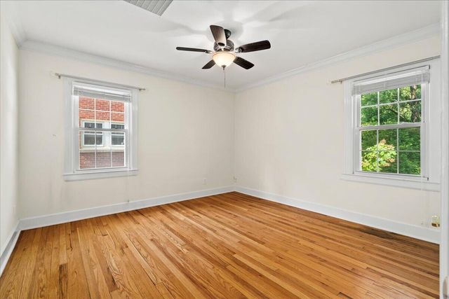 335 Queensway Drive, Lexington, KY 40502