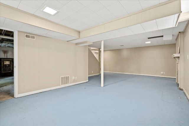335 Queensway Drive, Lexington, KY 40502