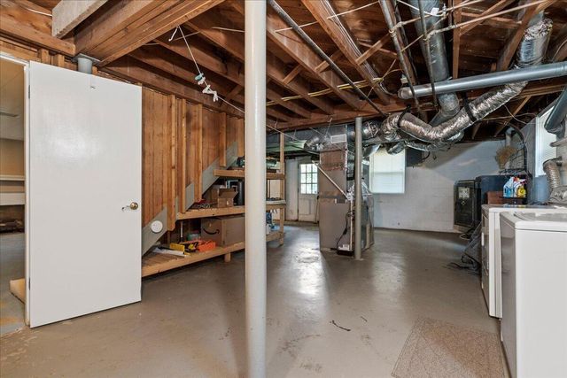 335 Queensway Drive, Lexington, KY 40502