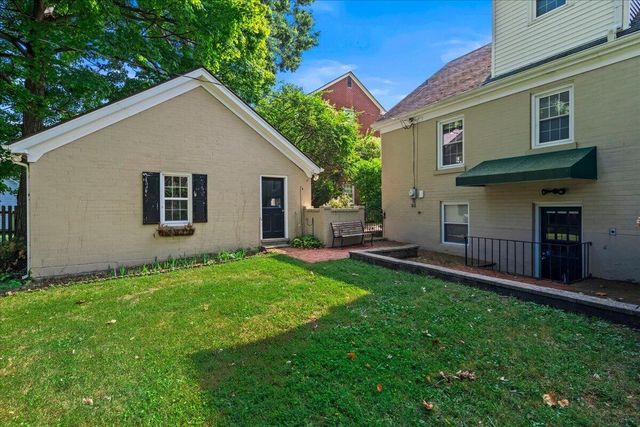 335 Queensway Drive, Lexington, KY 40502