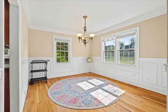 335 Queensway Drive, Lexington, KY 40502