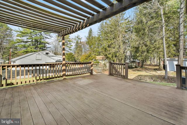 207 PINE BLVD, Orwigsburg, PA 17961