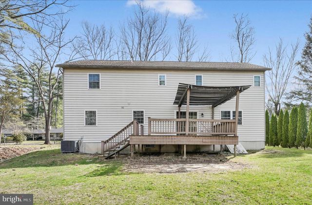 207 PINE BLVD, Orwigsburg, PA 17961