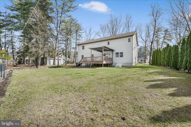 207 PINE BLVD, Orwigsburg, PA 17961