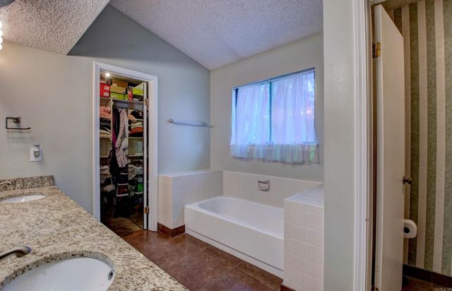 29 Lendl Loop, Little Rock, AR 72210