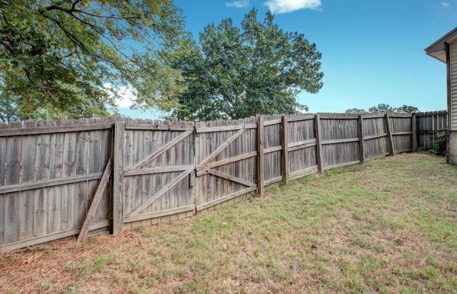 29 Lendl Loop, Little Rock, AR 72210