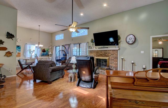 29 Lendl Loop, Little Rock, AR 72210