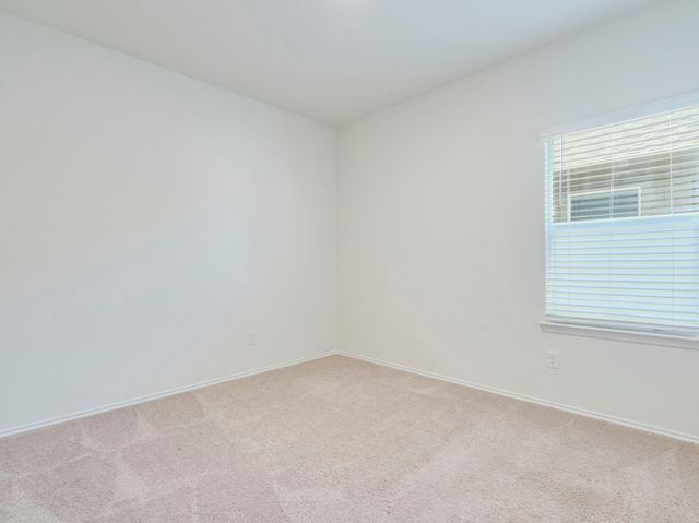 340 Andover LN, Kyle, TX 78640