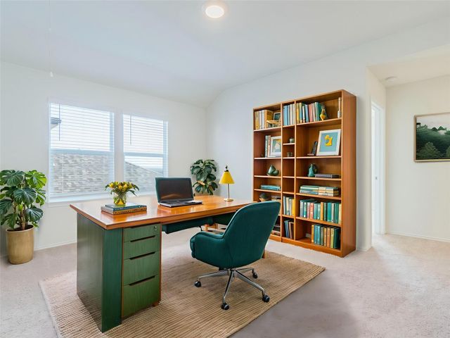 340 Andover LN, Kyle, TX 78640