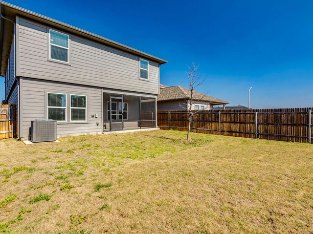 340 Andover LN, Kyle, TX 78640