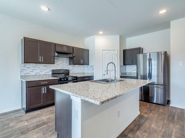 340 Andover LN, Kyle, TX 78640