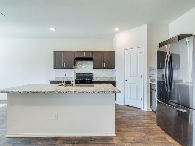 340 Andover LN, Kyle, TX 78640