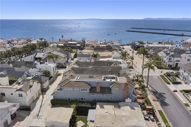 304 Marigold, Corona Del Mar, CA 92625