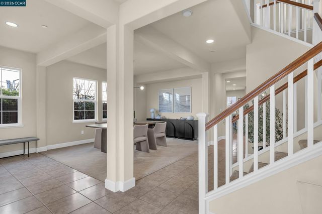 733 W Questa Trl, Mountain House, CA 95391