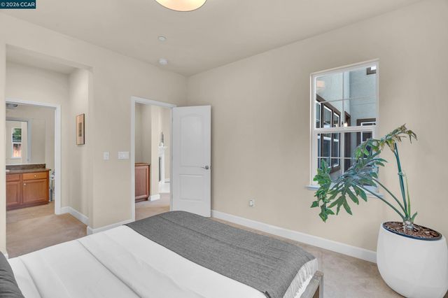 733 W Questa Trl, Mountain House, CA 95391