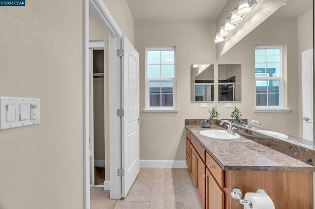 733 W Questa Trl, Mountain House, CA 95391