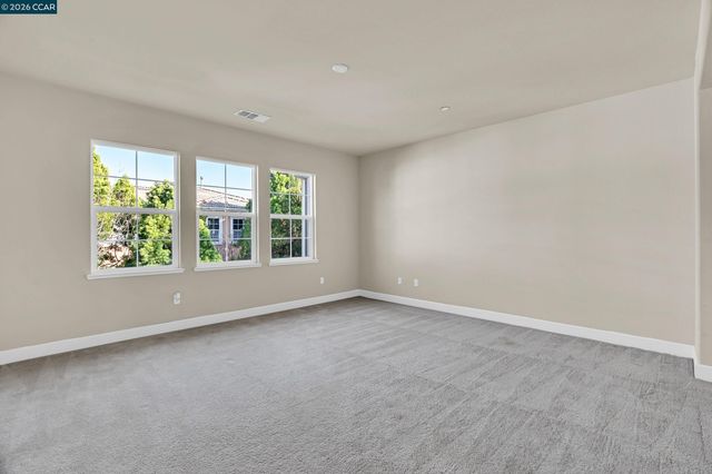 733 W Questa Trl, Mountain House, CA 95391