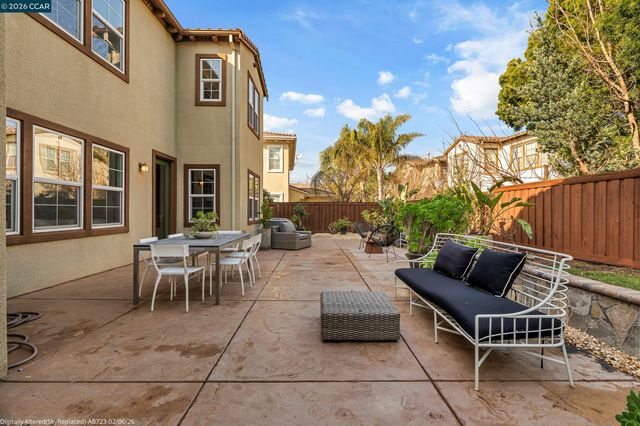 733 W Questa Trl, Mountain House, CA 95391