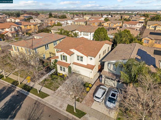 733 W Questa Trl, Mountain House, CA 95391