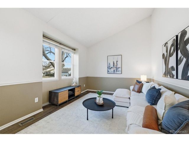 6843 S Everett St, Littleton, CO 80128