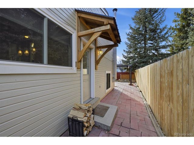 6843 S Everett St, Littleton, CO 80128