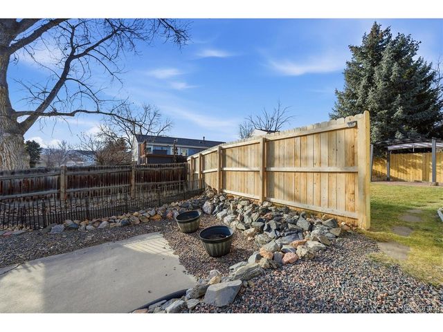 6843 S Everett St, Littleton, CO 80128