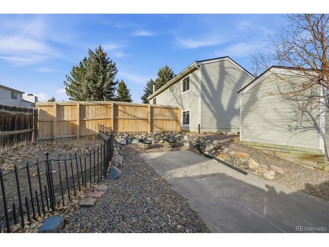 6843 S Everett St, Littleton, CO 80128