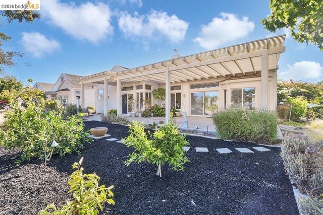710 Central Park Pl, Brentwood, CA 94513