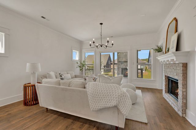 50 Pontoon Place, Winchester, TN 37398