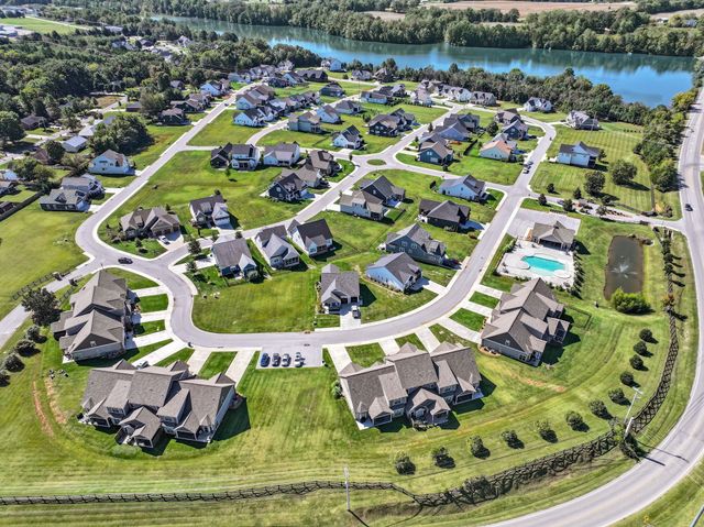 50 Pontoon Place, Winchester, TN 37398