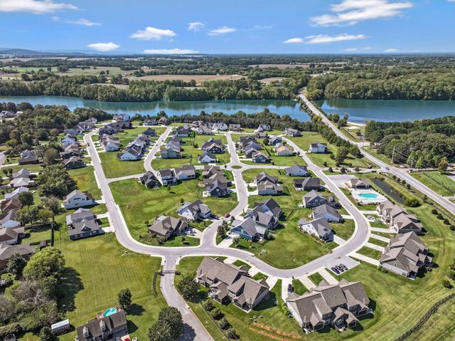 50 Pontoon Place, Winchester, TN 37398