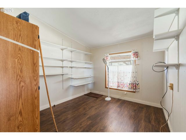 1030 JUNE Ave, Bandon, OR 97411