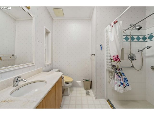 1030 JUNE Ave, Bandon, OR 97411