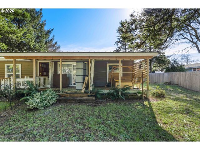 1030 JUNE Ave, Bandon, OR 97411