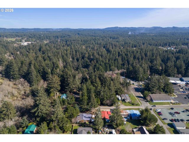 1030 JUNE Ave, Bandon, OR 97411