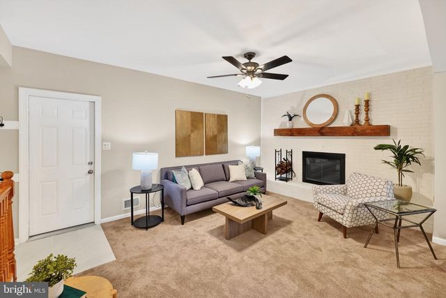 2295 SHAWN CT, Dunn Loring, VA 22027