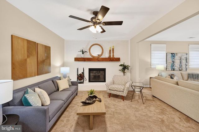 2295 SHAWN CT, Dunn Loring, VA 22027