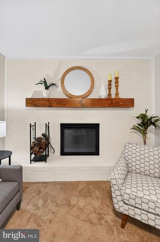 2295 SHAWN CT, Dunn Loring, VA 22027