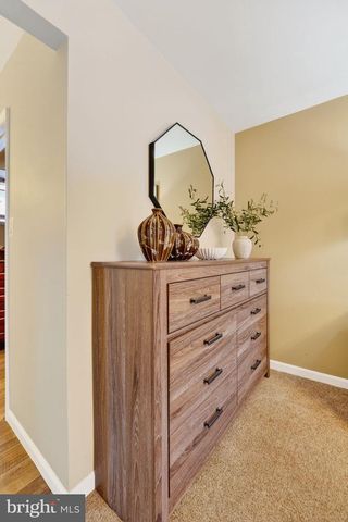 2295 SHAWN CT, Dunn Loring, VA 22027