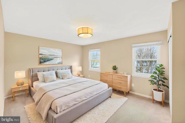 2295 SHAWN CT, Dunn Loring, VA 22027