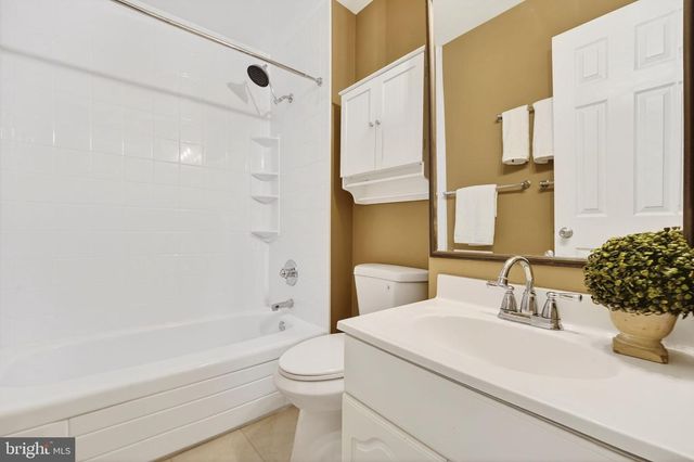 2295 SHAWN CT, Dunn Loring, VA 22027