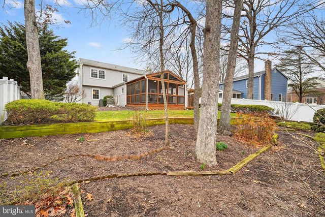 2295 SHAWN CT, Dunn Loring, VA 22027