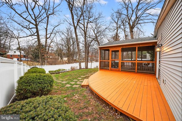 2295 SHAWN CT, Dunn Loring, VA 22027