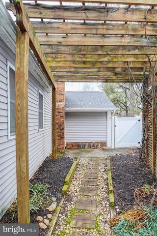 2295 SHAWN CT, Dunn Loring, VA 22027