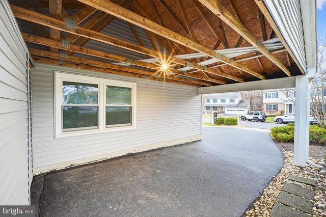 2295 SHAWN CT, Dunn Loring, VA 22027