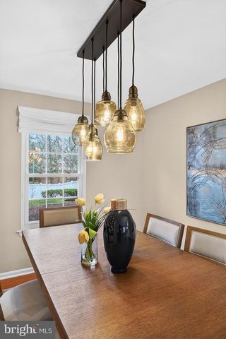 2295 SHAWN CT, Dunn Loring, VA 22027