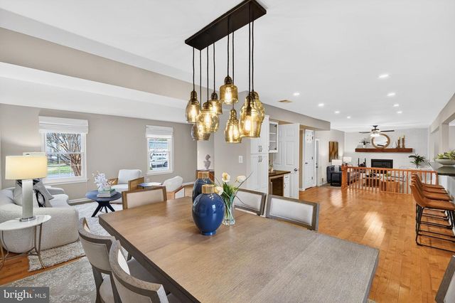 2295 SHAWN CT, Dunn Loring, VA 22027