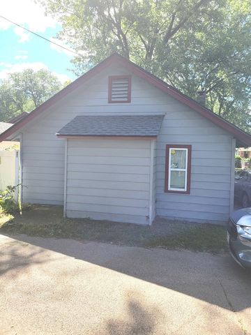 2722 10th Street, Rockford, IL 61109