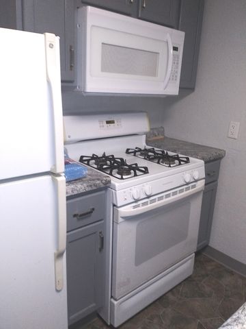 2722 10th Street, Rockford, IL 61109