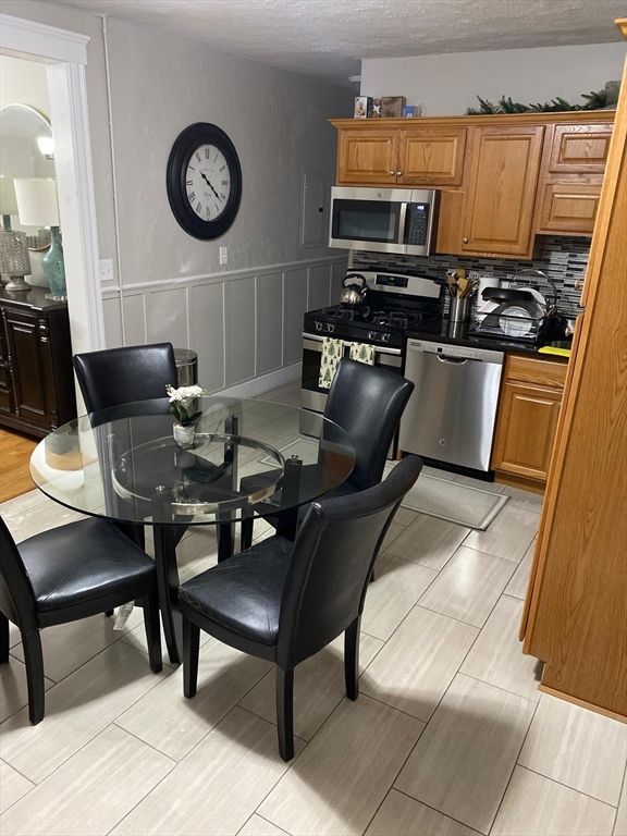 6 Reed Ave 2, Everett, MA 02149